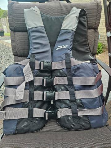 Reddingsvest XXL  > 70 kg  beschikbaar voor biedingen