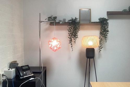 Regelmatig twintigvlak hanglamp of tafellamp, Huis en Inrichting, Lampen | Hanglampen, Nieuw, Minder dan 50 cm, Kunststof, Ophalen of Verzenden