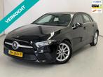 Mercedes-Benz A-klasse 160 / NL-auto / BTW auto / Widescreen, Voorwielaandrijving, Gebruikt, 4 cilinders, Leder en Stof