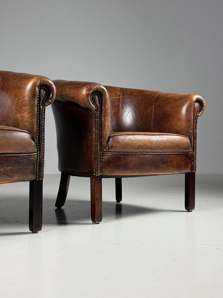 2x fauteuil schapenleer klassiek, Huis en Inrichting, Fauteuils, Zo goed als nieuw, 75 tot 100 cm, Ophalen