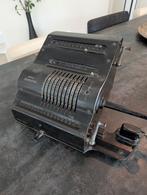 Brunsviga rekenmachine, Ophalen