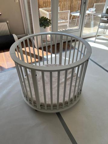 Europe baby box circa - wit beschikbaar voor biedingen