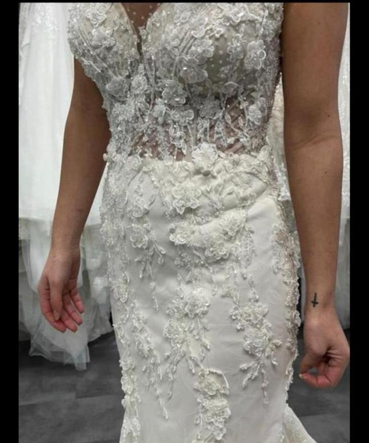 Ivory/Nude Trouwjurk Maat 36/38 - Gedragen, Aangepast, Kleding | Dames, Trouwkleding en Trouwaccessoires, Gedragen, Trouwjurk