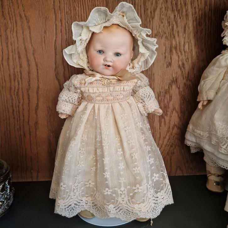 Oude dreambaby pop Armand Marseille, Verzamelen, Poppen, Gebruikt, Pop, Ophalen of Verzenden