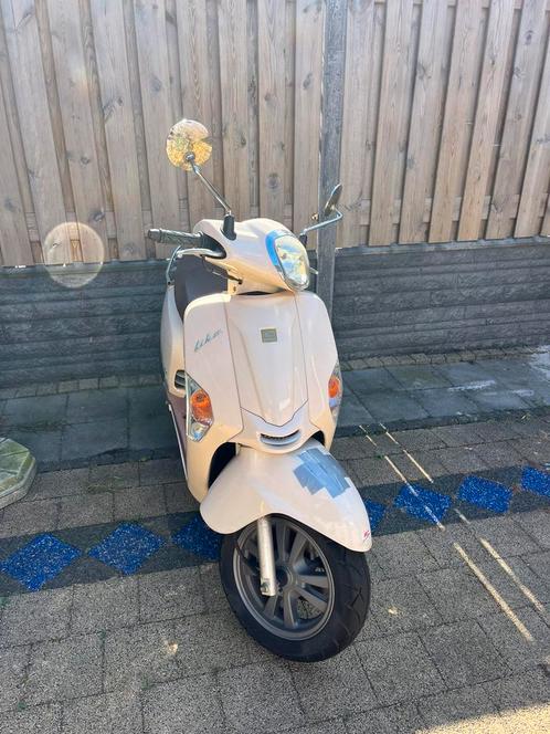 Kymco Like, Fietsen en Brommers, Snorfietsen en Snorscooters, Gebruikt, Kymco, Benzine, Ophalen of Verzenden