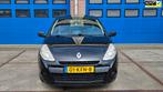 Renault Clio 1.2 Special Line *airco*, Voorwielaandrijving, 4 cilinders, 1055 kg, Zwart