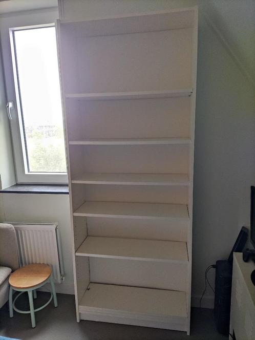 Billy boekenkast wit, Huis en Inrichting, Kasten | Boekenkasten, Gebruikt, 50 tot 100 cm, 200 cm of meer, 25 tot 50 cm, Met plank(en)