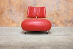 Als NIEUW! rode leren Leolux Pallone design fauteuil