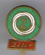 ZETOR Z groen/rood email op koper tractor speldje ( E_202 ), Verzamelen, Verzenden, Zo goed als nieuw, Transport, Speldje of Pin