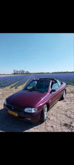 Ford  Escort Cabrio 1996, Auto's, Overige kleuren, Cabriolet, 1796 cc, 48 €/maand