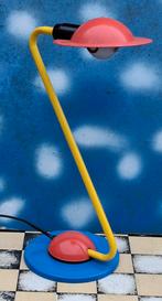 Tafellamp. VLIELAMP. MEMPHIS style. Ca 1980., Huis en Inrichting, Ophalen, Zo goed als nieuw, Memphis., Minder dan 50 cm