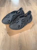 Yeezy foam runner onyx maat 43, Zwart, Ophalen of Verzenden, Adidas Yeezy, Sneakers of Gympen