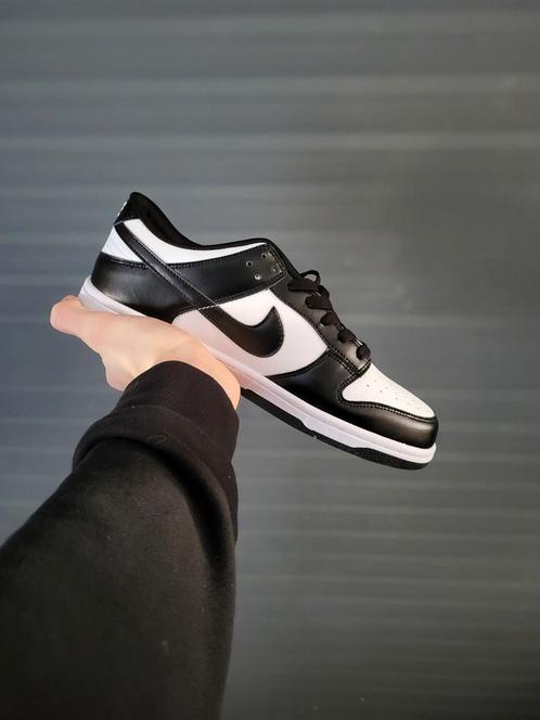 Nike Jordan 1 low black panda's, Kleding | Heren, Overige Herenkleding, Zo goed als nieuw, Ophalen of Verzenden