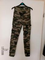 H&M Divided Cargo camouflage broek maat36, Kinderen en Baby's, Kinderkleding | Maat 164, Ophalen of Verzenden, Broek, Zo goed als nieuw