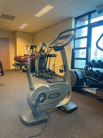 Technogym hometrainer Upright Bike beschikbaar voor biedingen
