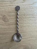 Lepeltje met munt van 2 1/2 en 1 cent, Ophalen of Verzenden, Gebruikt, Nederland, Speld(je) of Lepel(tje)