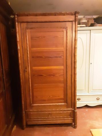 Brocante grenen kast kledingkast DEMONTABEL  beschikbaar voor biedingen