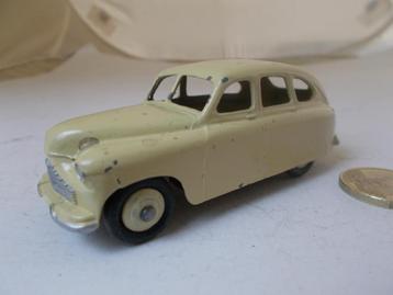 1954 Dinky Toys 153 STANDARD VAGUARD SALOON (Opgeknapt.) -B- beschikbaar voor biedingen