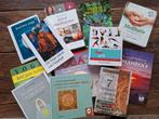 Yoga- en meditatie boeken en cd's., Ophalen of Verzenden, Meditatie of Yoga, Instructieboek