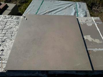 Keramische tegel 60x60 9 stuks beschikbaar voor biedingen