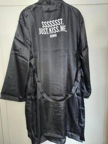 RUMAG Kimono - Sssst just kiss me size S/M beschikbaar voor biedingen