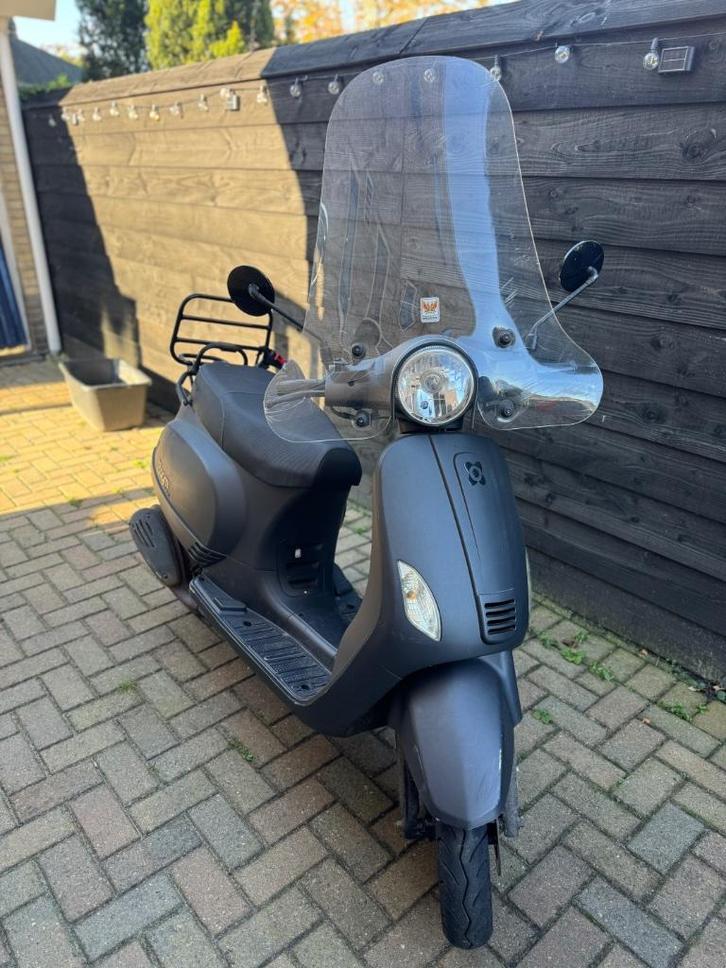 Scooter, Fietsen en Brommers, Snorfietsen en Snorscooters, Gebruikt, Overige merken, Benzine, Ophalen