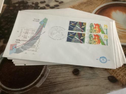 No3176 Afwijkend E255 paren Heb ook van Nederland jaargan, Postzegels en Munten, Postzegels | Eerstedagenveloppen, Onbeschreven
