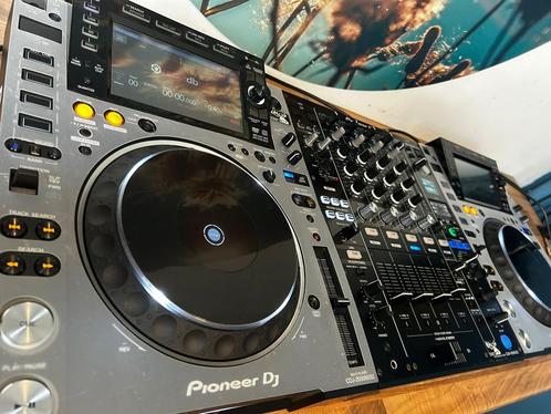 Pioneer 2x Cdj 2000nexus 2 + Djm 900nexus2, Muziek en Instrumenten, Dj-sets en Draaitafels, Zo goed als nieuw, Pioneer, Ophalen