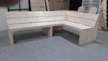Bouwpakket houten hoekbank wegens niet opgehaalde bestelling beschikbaar voor biedingen