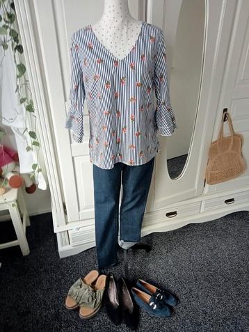 Geisha " Blouse maat L "  beschikbaar voor biedingen