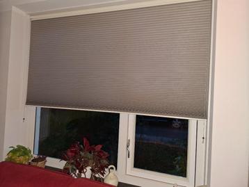 Luxaflex Duette shades 32mm, 1971mm br * 1750 mm h, taupe  beschikbaar voor biedingen