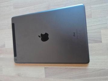 iPad 8th Generation (A2429) - WiFi + Cellular beschikbaar voor biedingen