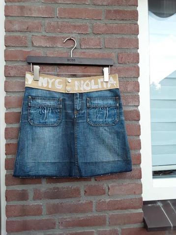 Stoere design jeans rokje van NOLITA,nl 40 made in Italy
 beschikbaar voor biedingen