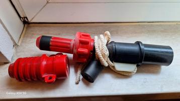 T.KA VINTAGE ONDERDELEN VOOR ZEILMAST IN PERFECTE STAAT  beschikbaar voor biedingen