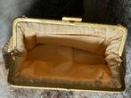 Vintage Gouden Handtasje - Feestdagen, Ophalen of Verzenden, Zo goed als nieuw, Overige kleuren, Avondtasje