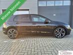 Volkswagen Golf 1.0 VIRTUAL COCKPIT ADAPTIVE CRUISE 18" BTW, Auto's, Volkswagen, Euro 6, Adaptive Cruise Control, Zwart, 1202 kg