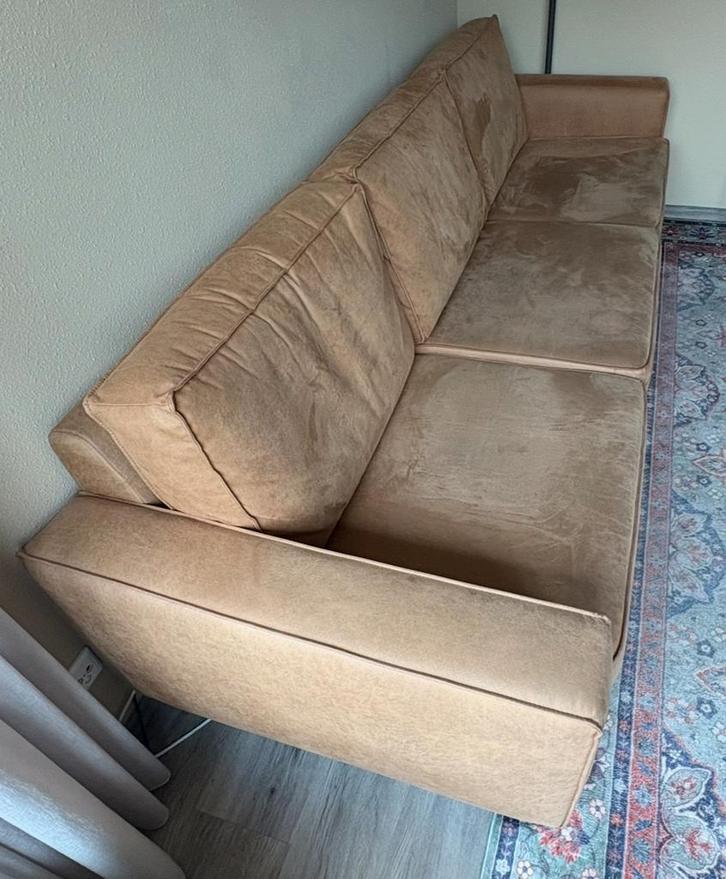 Nog goed uitziende bank, 5-zits, cognackleur, micreder, Huis en Inrichting, Banken | Sofa's en Chaises Longues, Zo goed als nieuw
