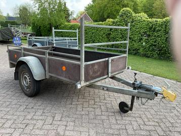 Aanhangers beschikbaar voor biedingen