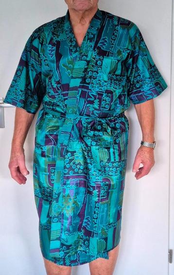 zijden Changmai Siam Silk peignoir voor vrouwen en/of mannen beschikbaar voor biedingen