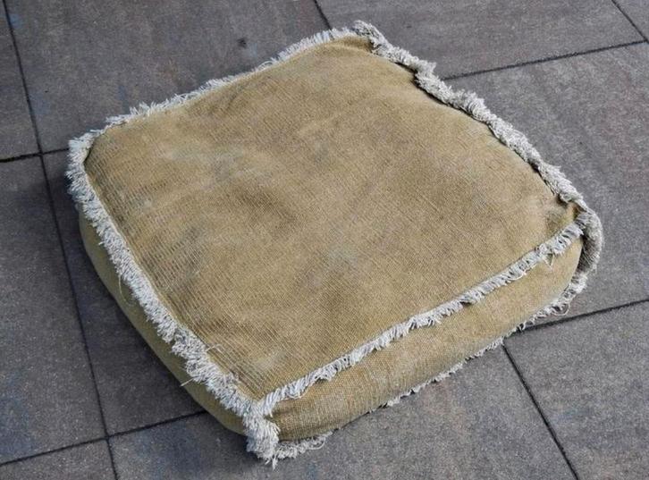 2 By Boo Kussens - Palletbank Woonkussens, Huis en Inrichting, Zitzakken, Gebruikt, Overige typen, Beige, Ophalen