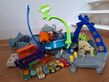 Hot Wheels racebaan beschikbaar voor biedingen