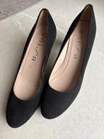 Unisa zwarte pumps maat 40 (valt kleiner), Pumps, Zwart, Ophalen of Verzenden, Zo goed als nieuw