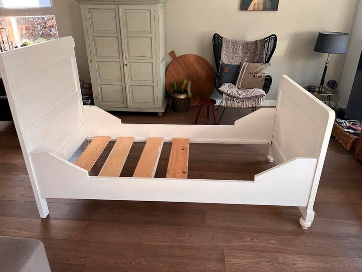Kinderbed/ ledikant antiek grenen brocant, Huis en Inrichting, Slaapkamer | Bedden, Gebruikt, Eenpersoons, 100 cm, 190 cm of minder