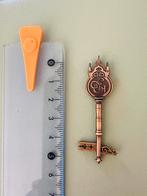 Efteling grand hotel concierge sleutel NIET de magneet, Ophalen of Verzenden, Nieuw, Button of Speldje