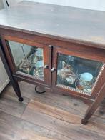 Antiek vitrine kastje met Satsuma servies, Ophalen