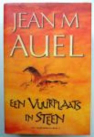 Een Vuurplaats In Steen - Jean M. Auel BOEK 9789022985946 beschikbaar voor biedingen