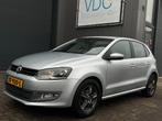 Volkswagen Polo 1.4-16V Highline | 5-deurs | Parkeersensoren, Auto's, Volkswagen, Voorwielaandrijving, Gebruikt, Zwart, 4 cilinders