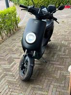 Niu M1 2018, Fietsen en Brommers, Snorfietsen en Snorscooters, Ophalen, Gebruikt, Elektrisch, Overige merken