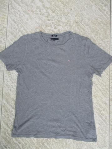 Tommy Hilfiger T-shirt grijs shirt maat 158 korte mouw beschikbaar voor biedingen