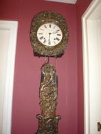 Comtoise klok Durand a Vals met bloemslinger (van slag), Ophalen